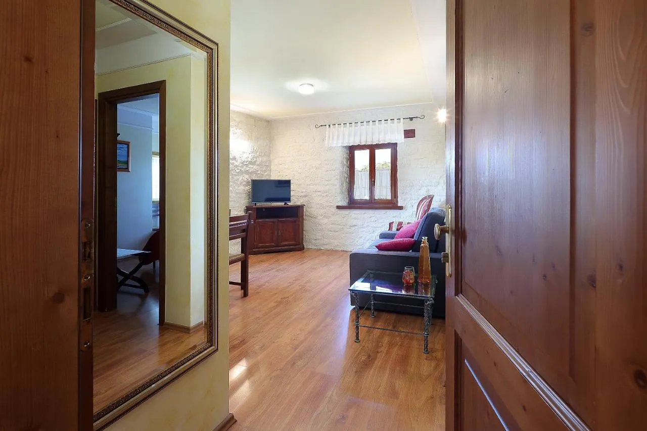 Casa Rustica Dva Baladura Apartments Kanfanar