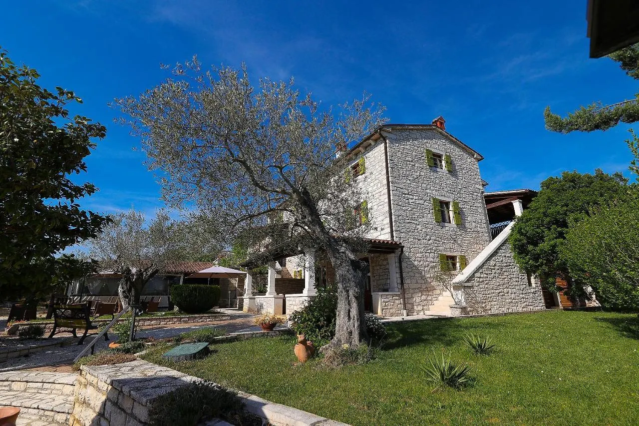 Casa Rustica Dva Baladura Apartments Kanfanar